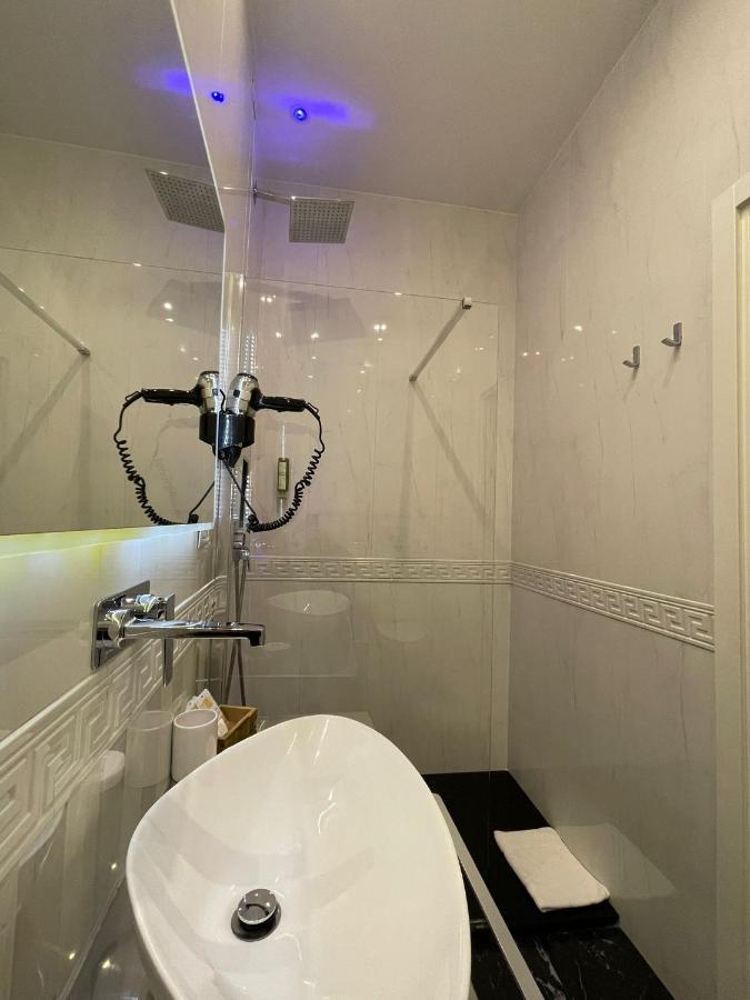 Bed & Breakfast Antico Corso Charme Cagliari