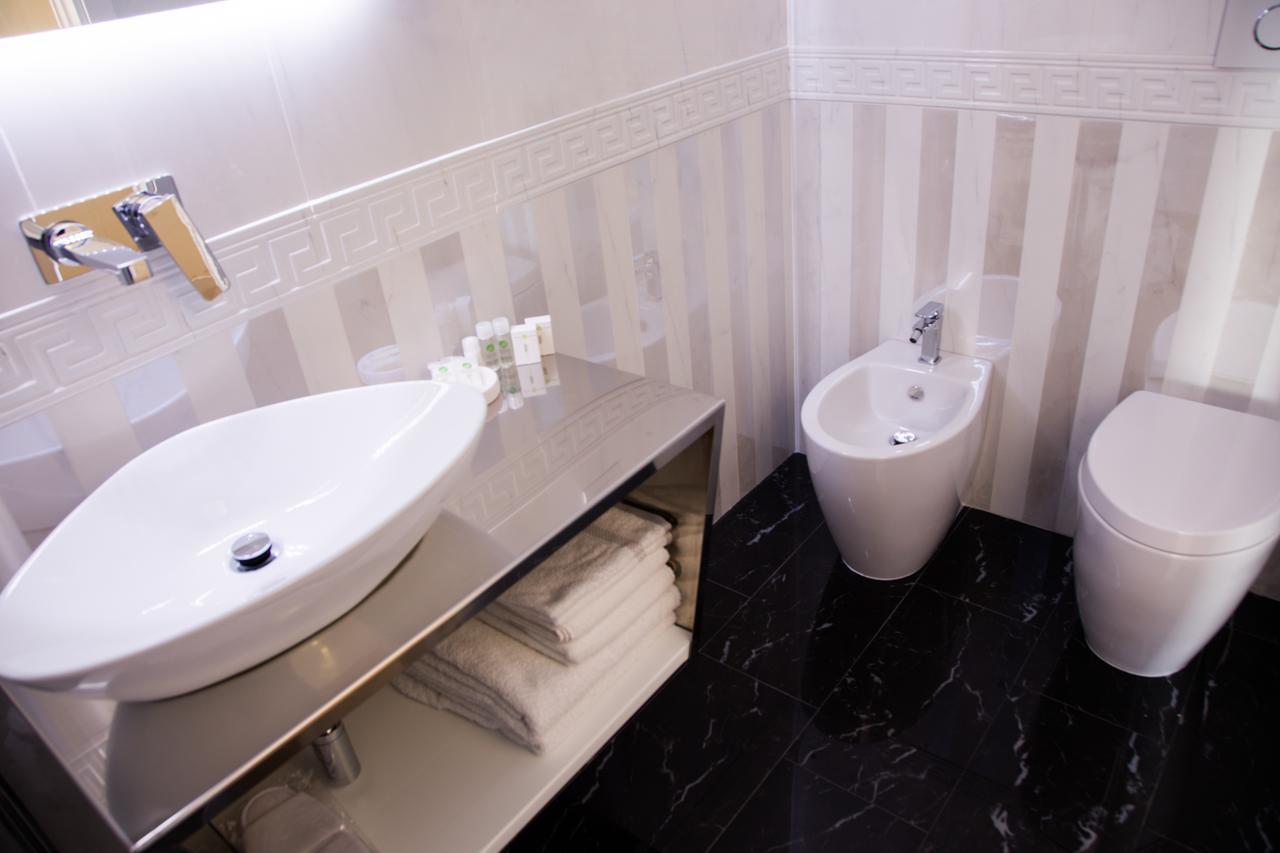 Antico Corso Charme Bed & Breakfast 2*